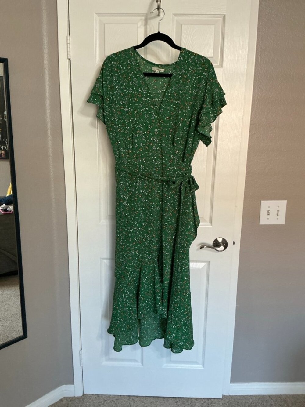 Max Studio Green Floral Flutter Sleeve Tie-Waist Midi Dress XL